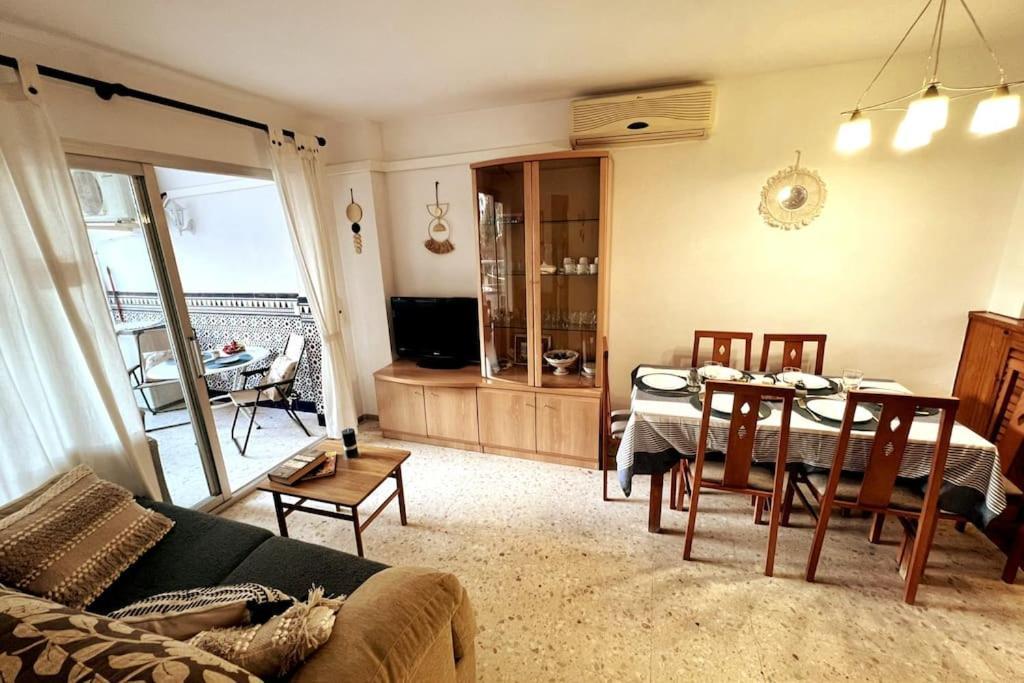 Azul 2 Bedroom Apartment In Salou Tarragona Ngoại thất bức ảnh